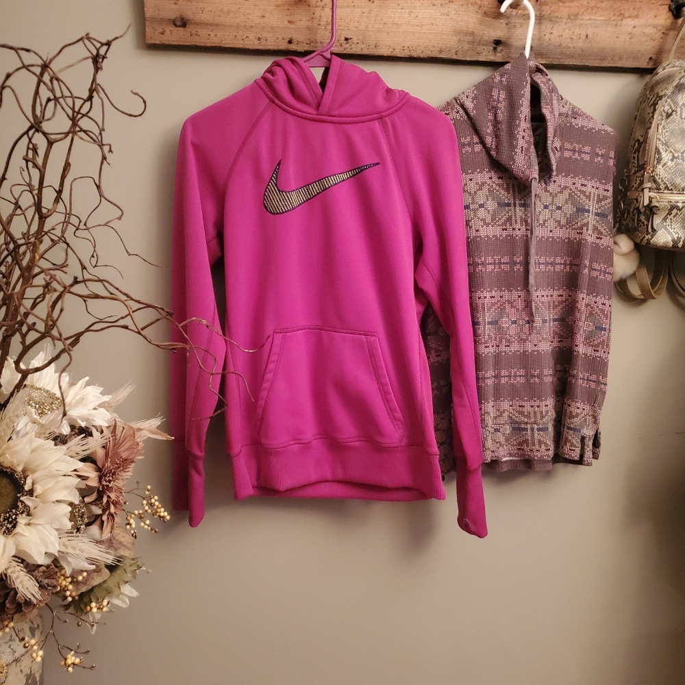 !!Bundle!! 2 Hoodies Nike Fuchsia Pullover Hoodie & Chaps Aztec Print Hoodie